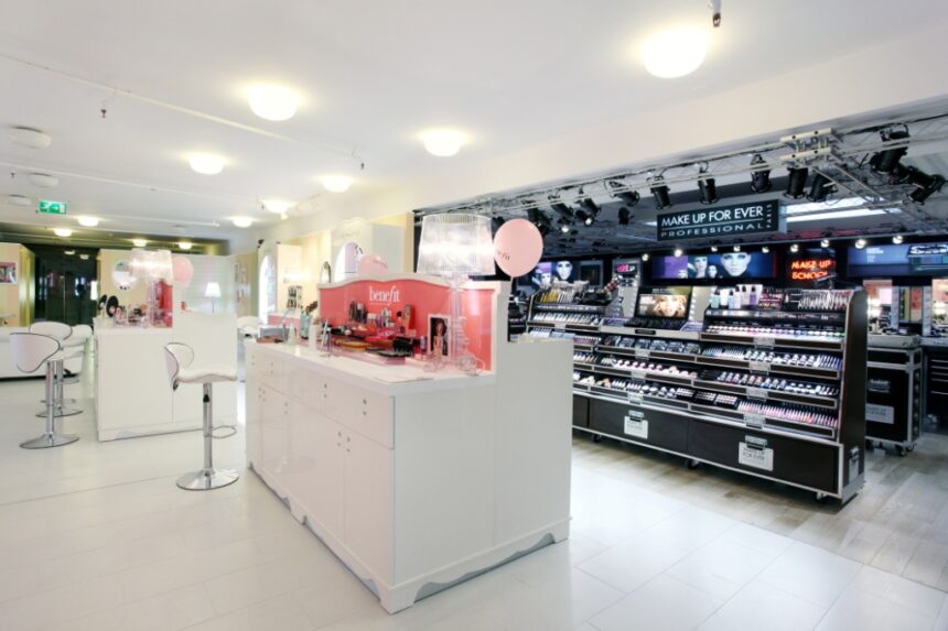img_8062 Inaugurazione boutiques Benefit e Make Up For Ever nello store Sephora di Milano.